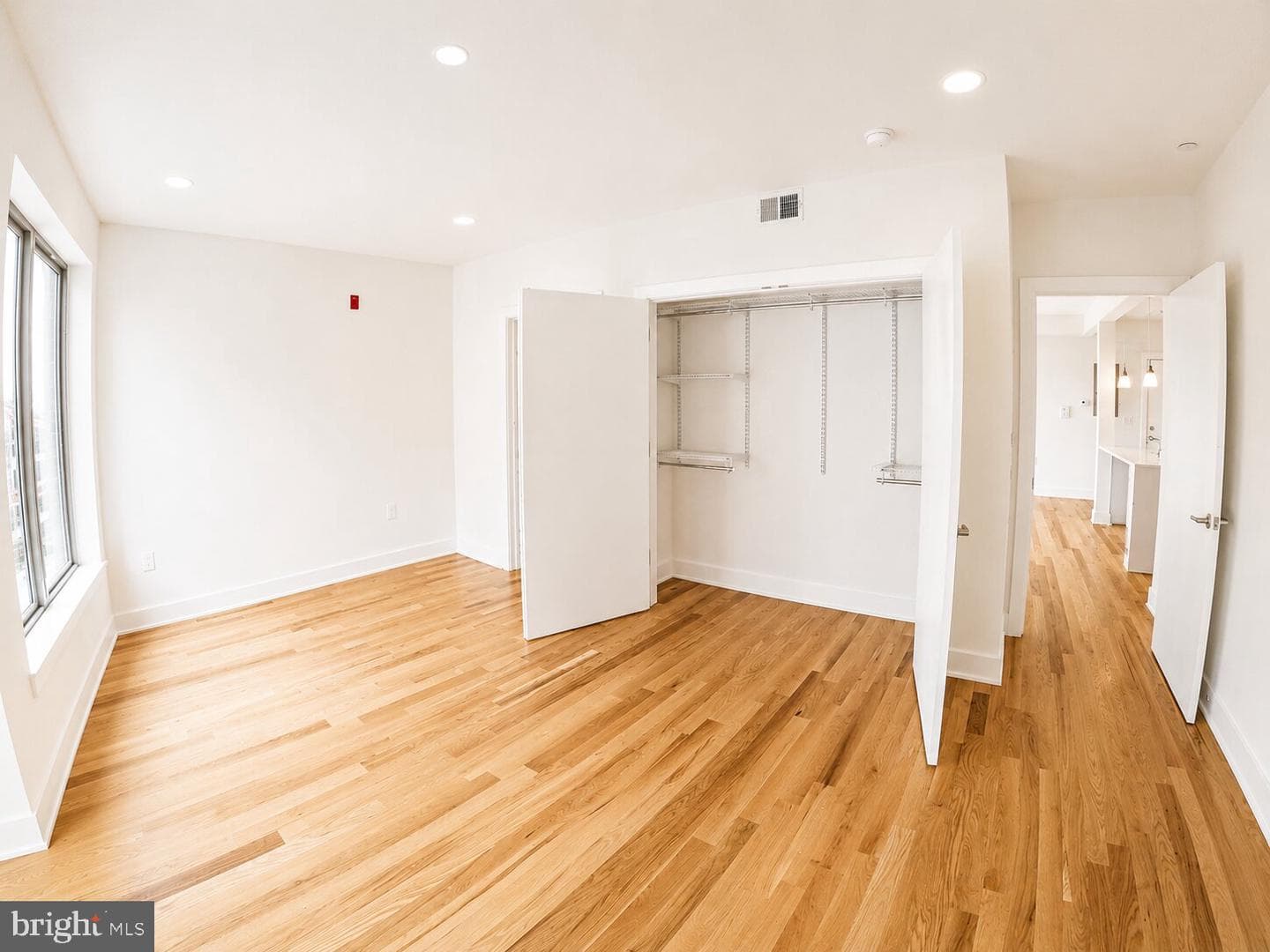 233 Poplar Street #9 photo 7