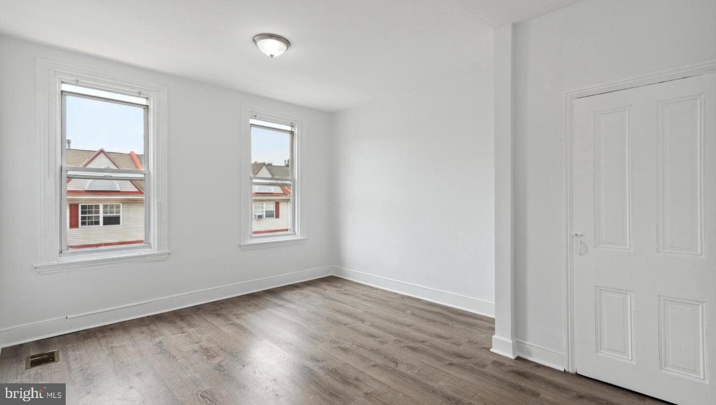 17 S 45th Street photo 11