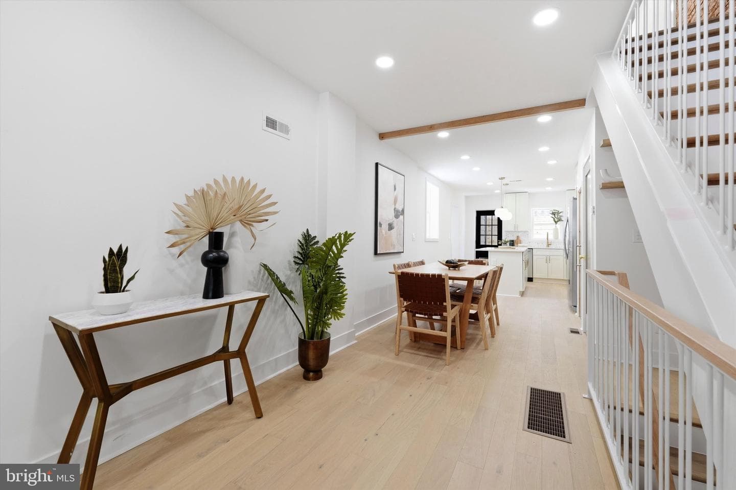 726 Morris Street photo 12