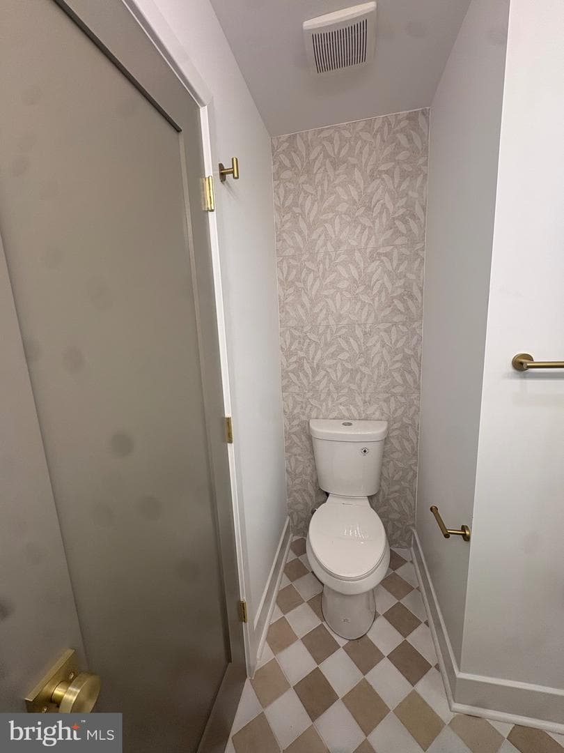 726 Morris Street photo 24
