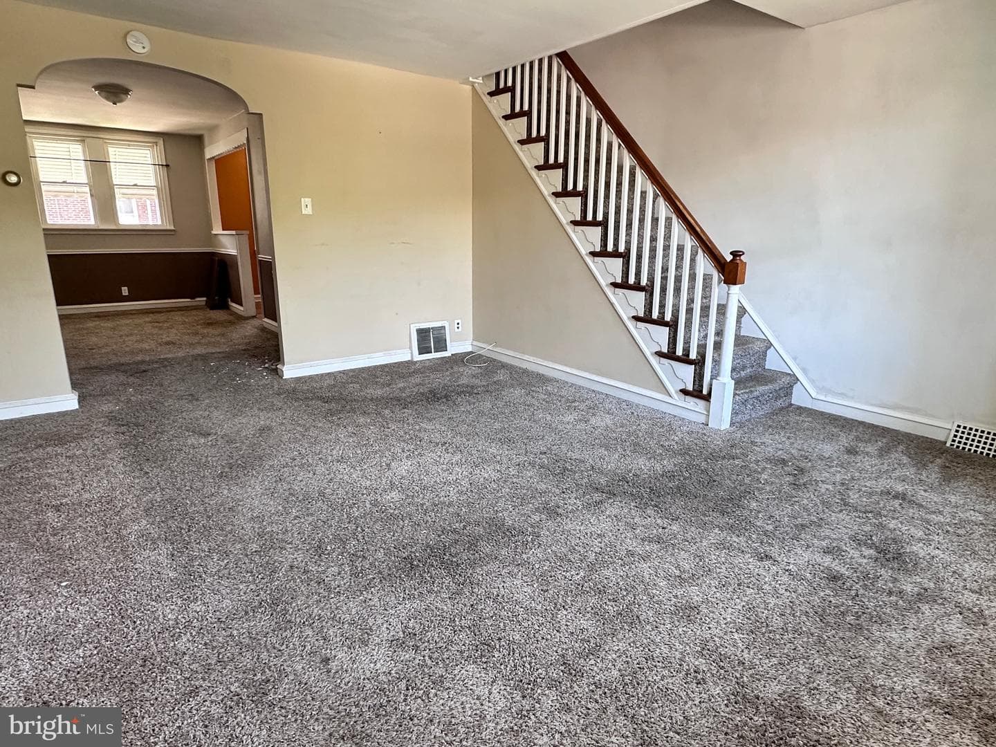 4534 Oakmont Street photo 2