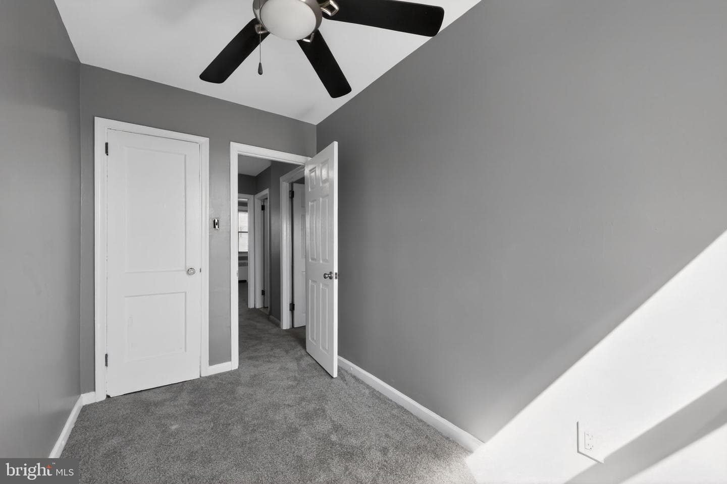 3102 Wellington Street photo 19