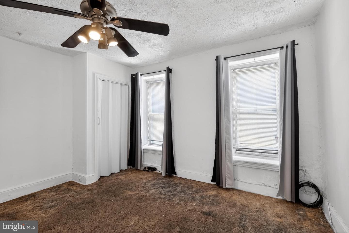 5542 Morris Street photo 34