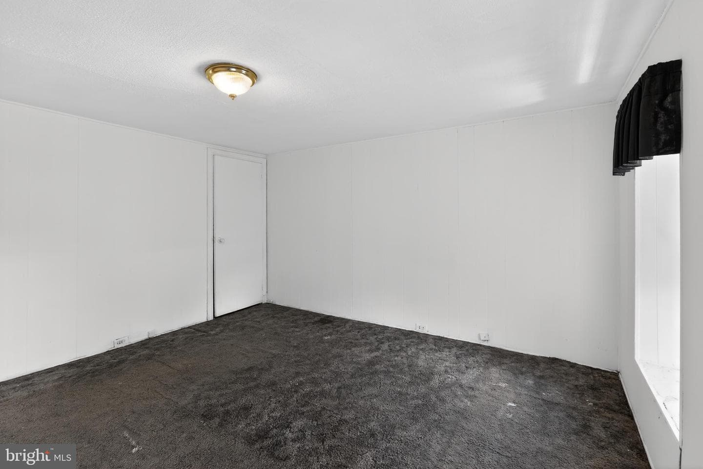 5542 Morris Street photo 6