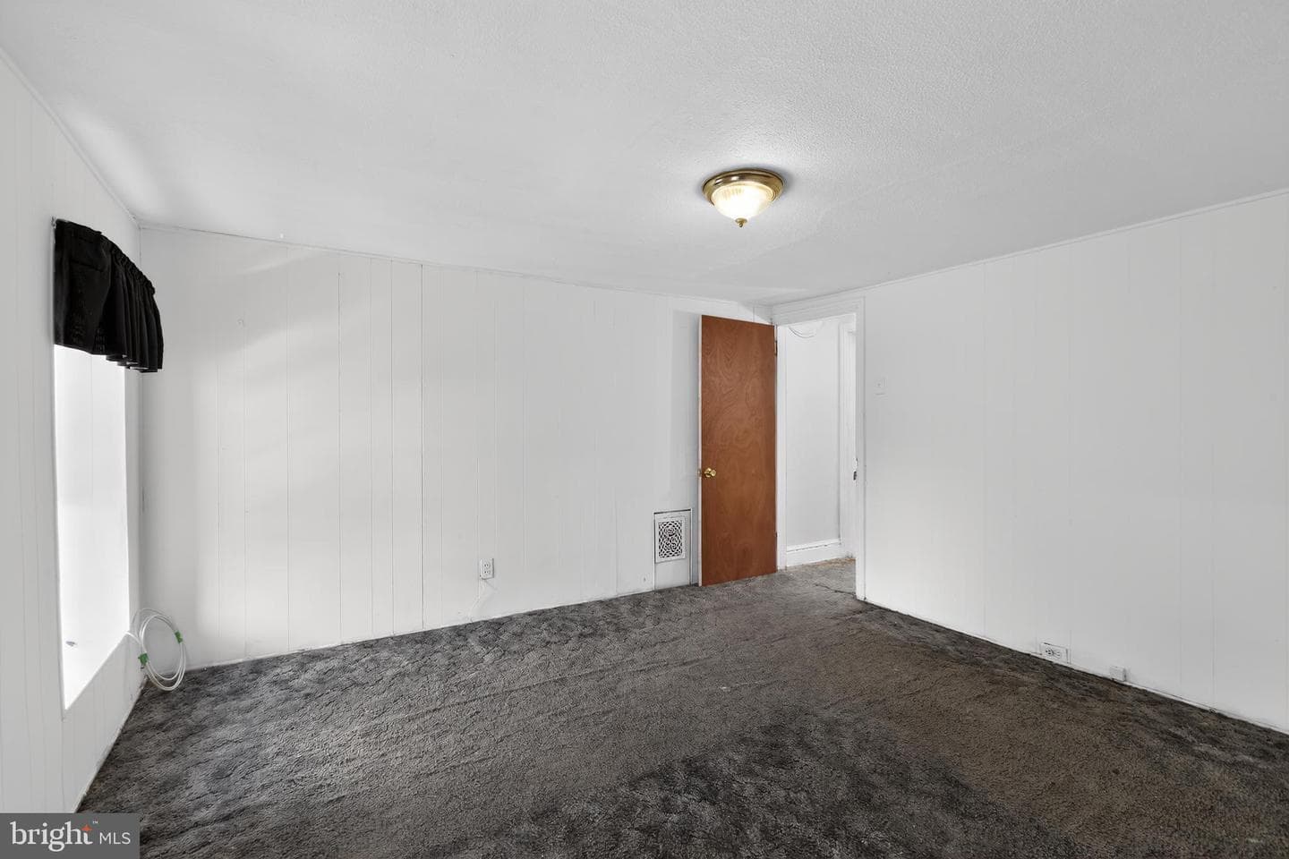 5542 Morris Street photo 8