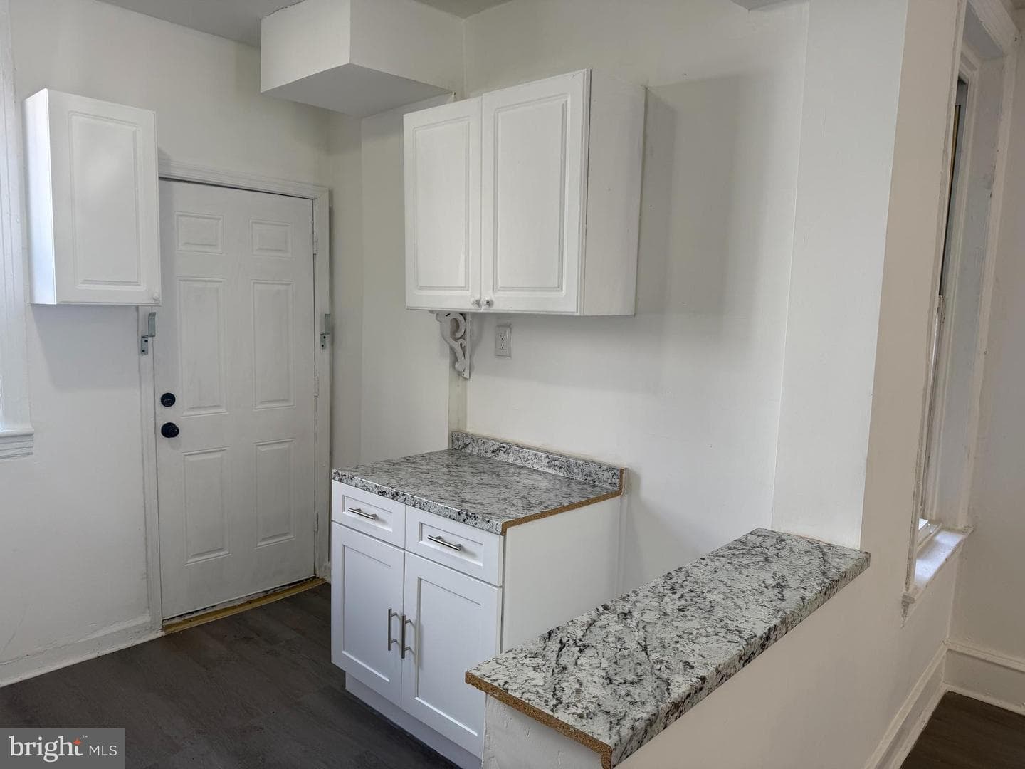 2831 N Garnet Street photo 9
