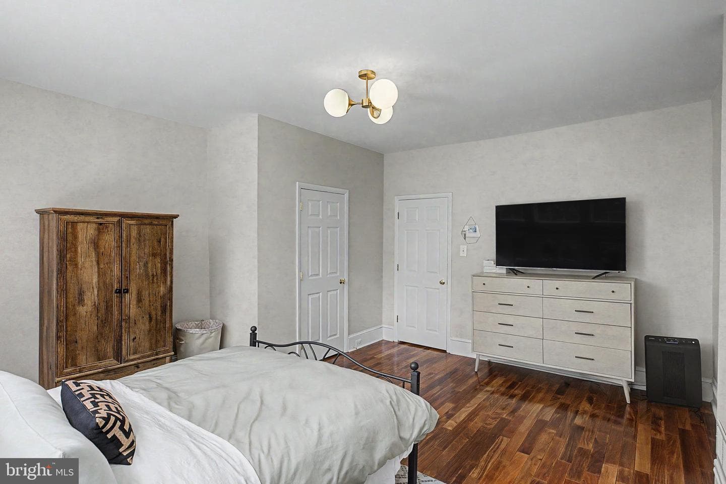 203 E Gowen Avenue photo 26