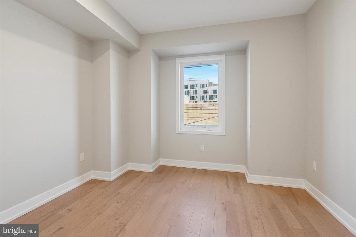 1620 N Randolph Street photo 12