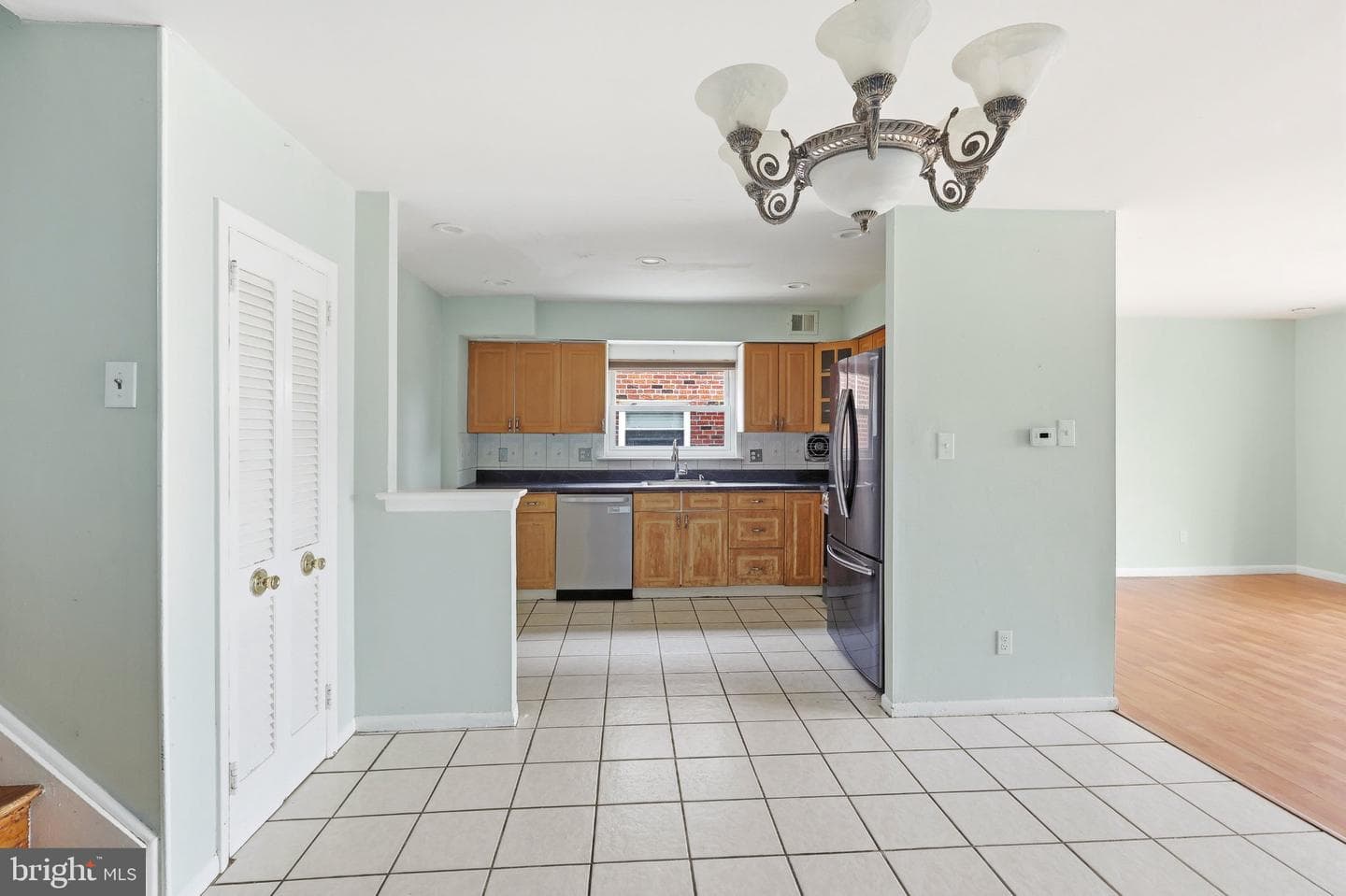 2217 Hoffnagle Street photo 12