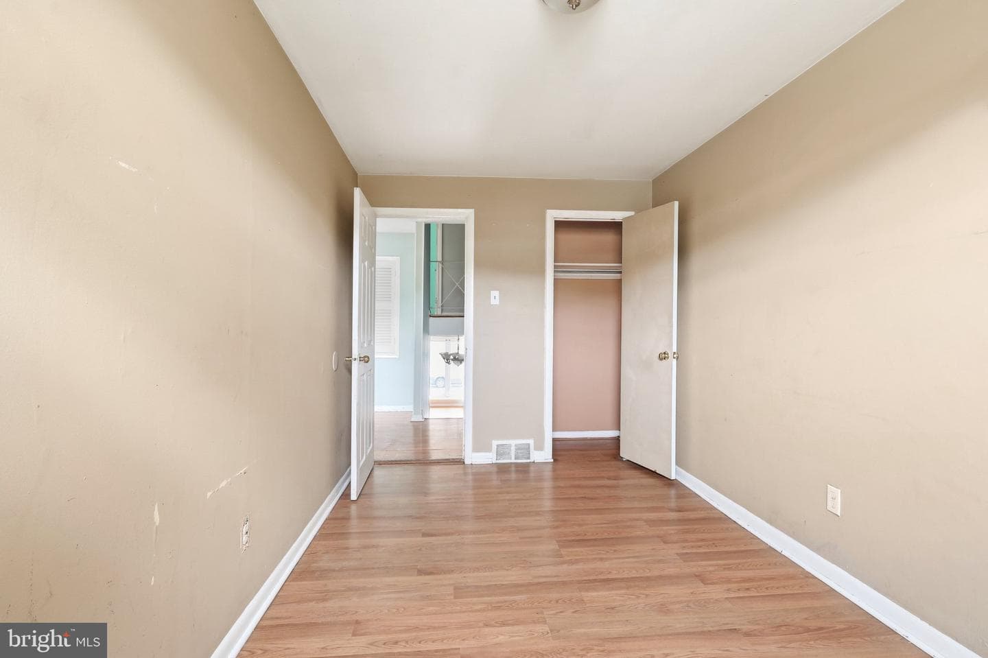 2217 Hoffnagle Street photo 17