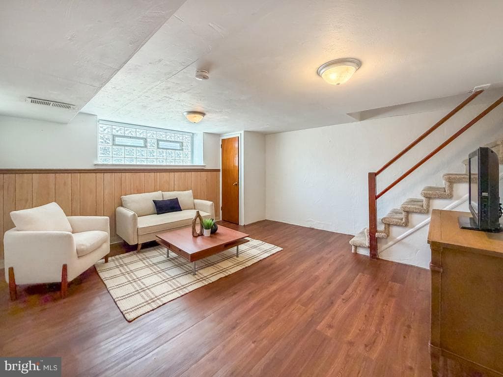 2723 Solly Avenue photo 13