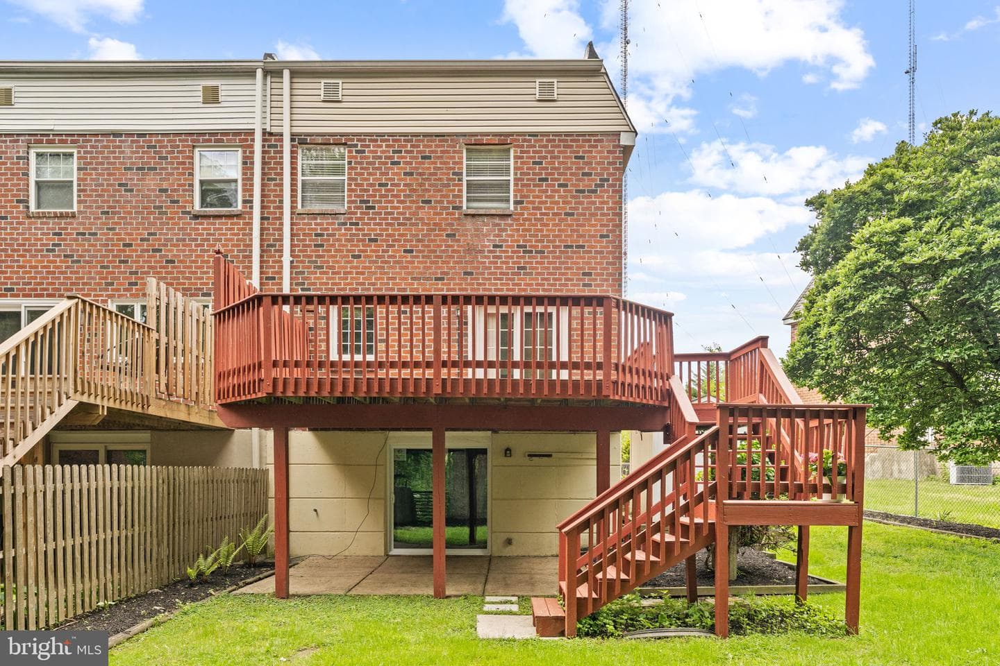 335 Leroy Street photo 34
