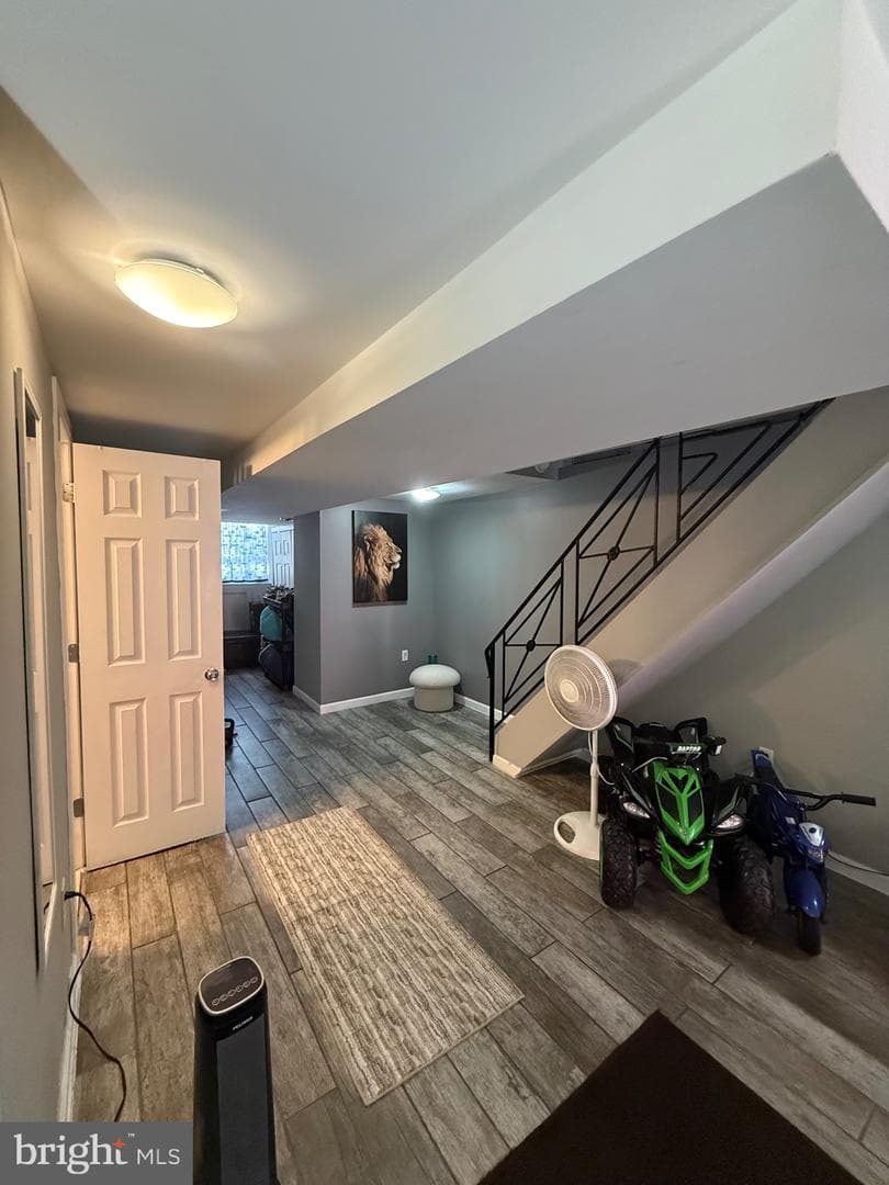 5954 Agusta Street photo 33