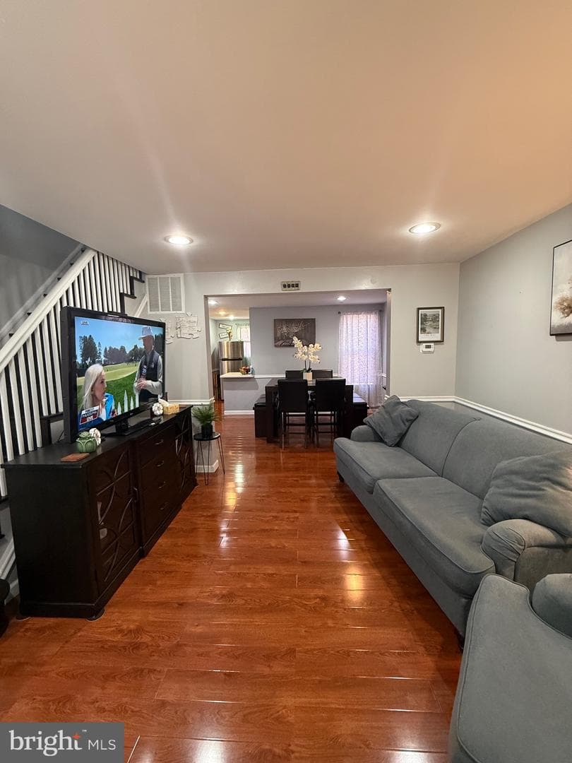 5954 Agusta Street photo 6