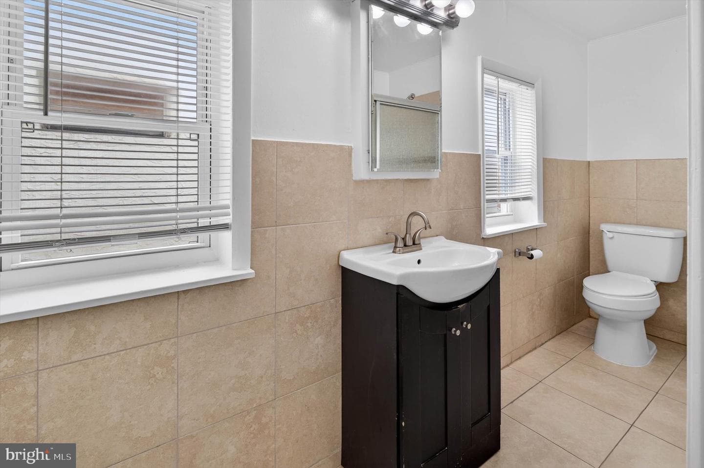 3172 Chatham Street photo 23