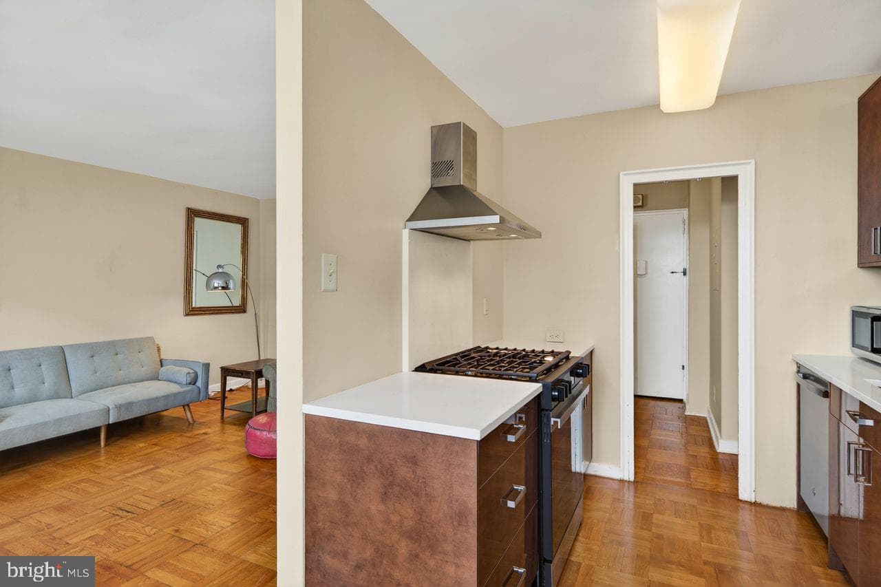 2601 Pennsylvania Avenue #1129 photo 15