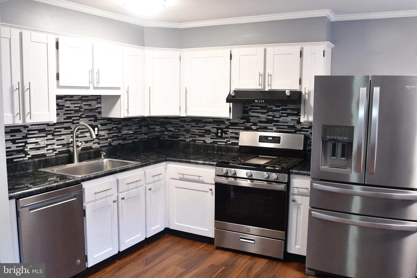 12407 Wyndom Road photo 11