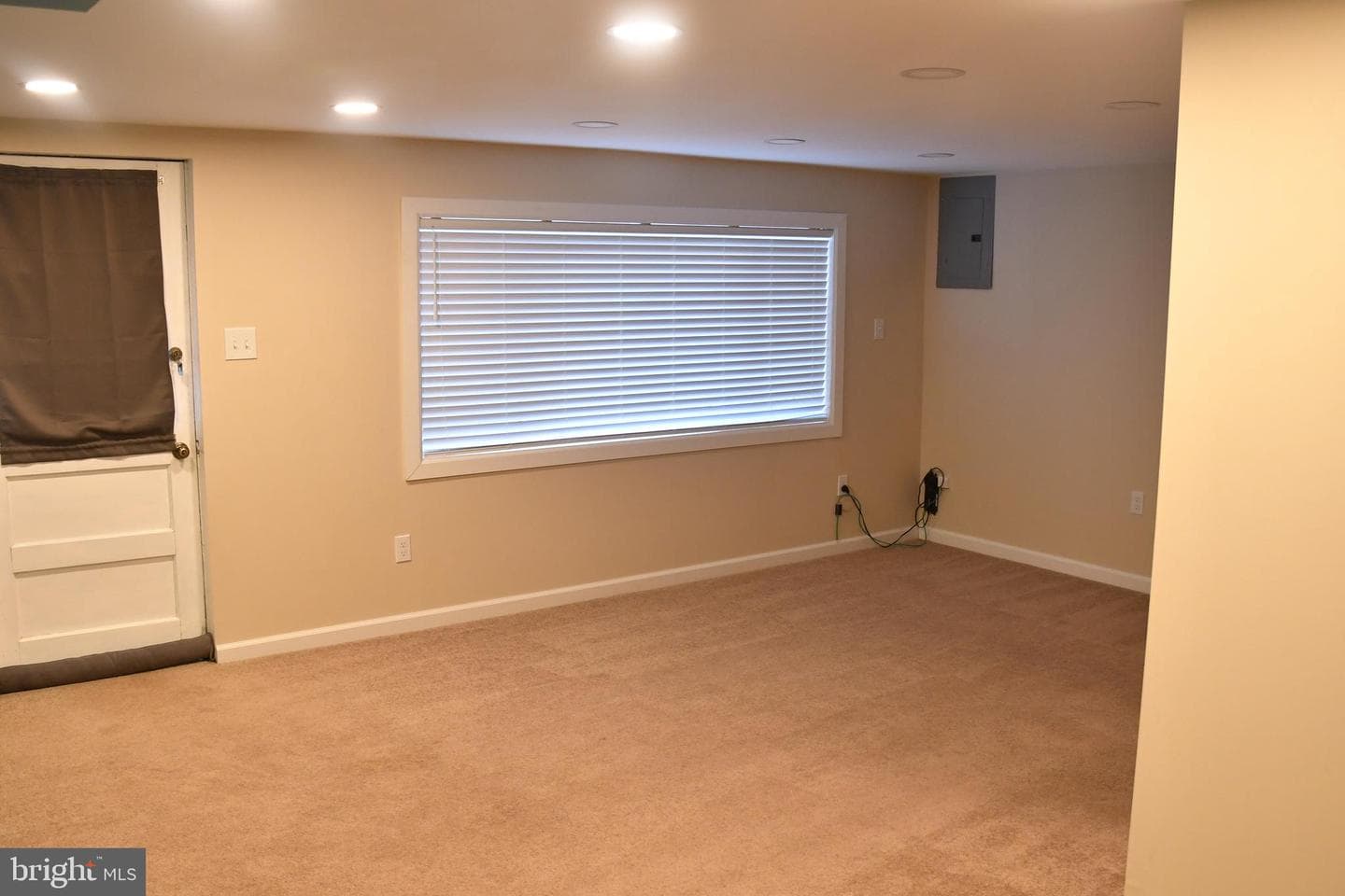 12407 Wyndom Road photo 25
