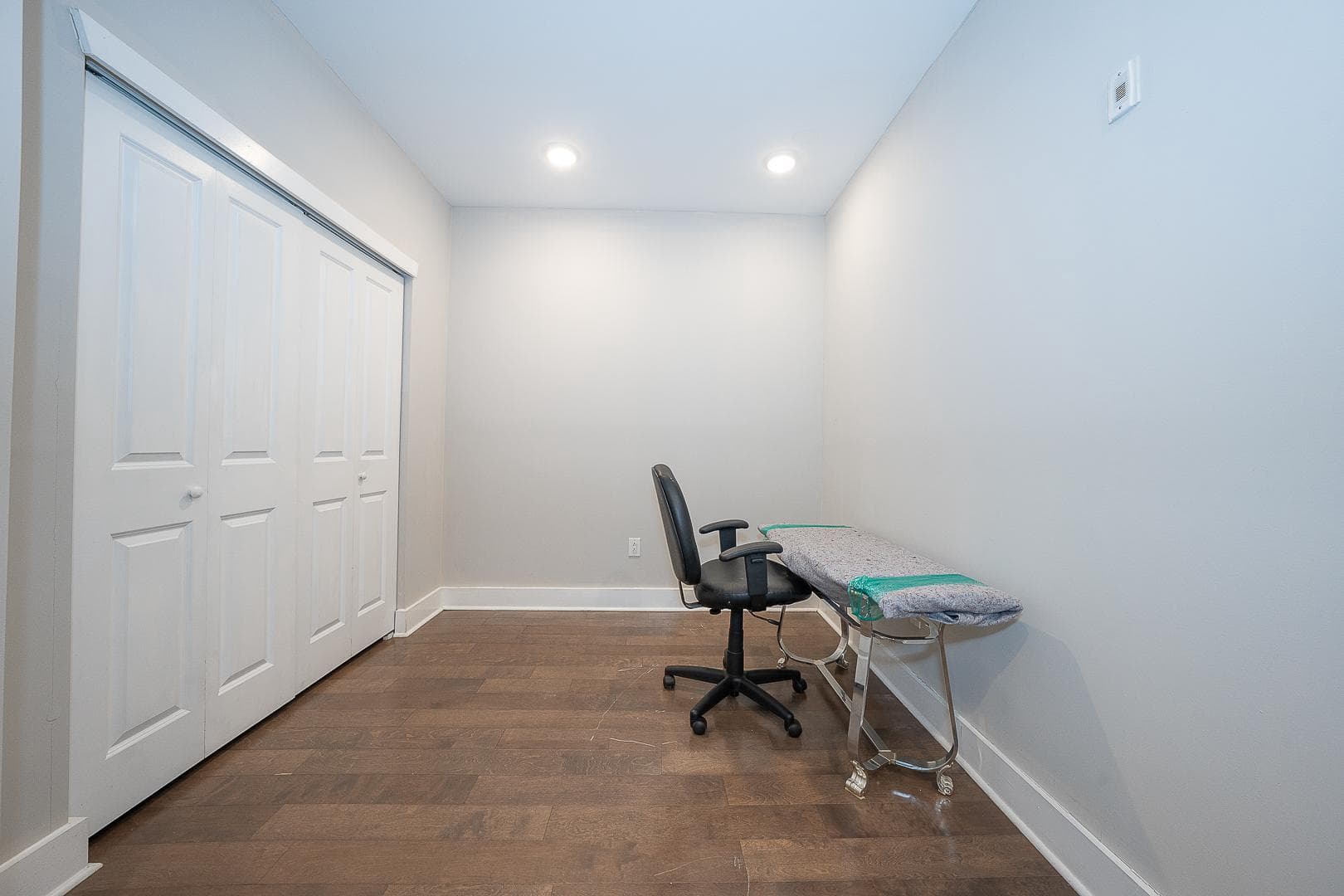 2512 Frankford Ave # 1A photo 14