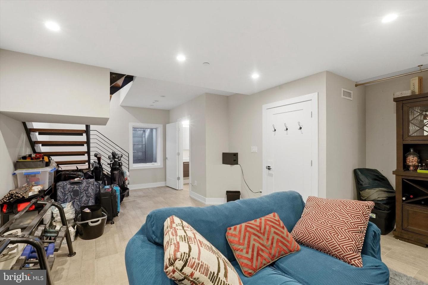 1101 N Galloway Street photo 32