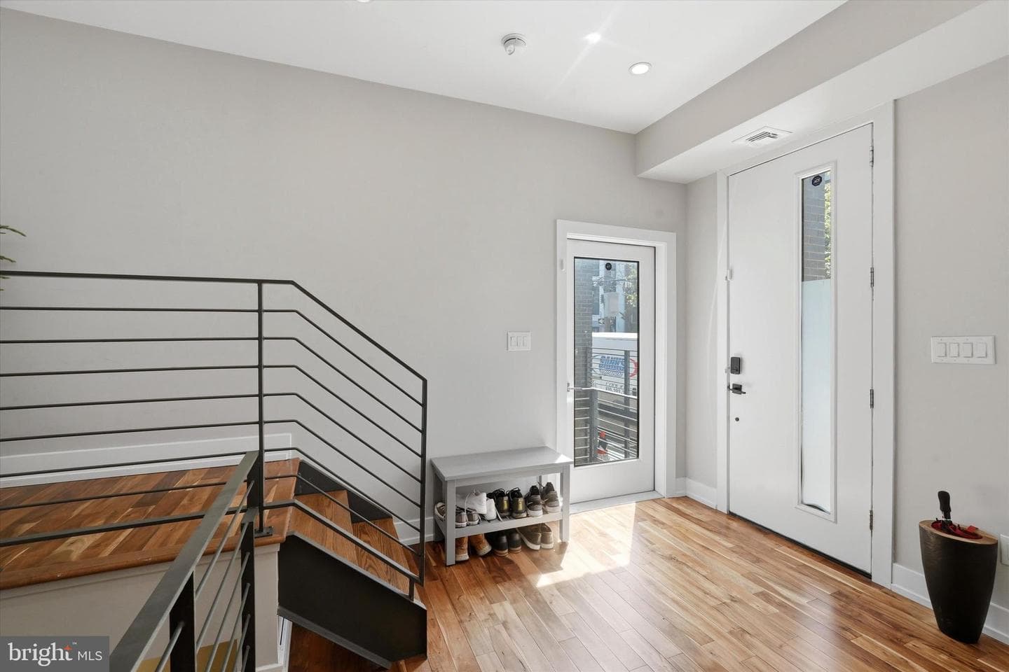 1101 N Galloway Street photo 4