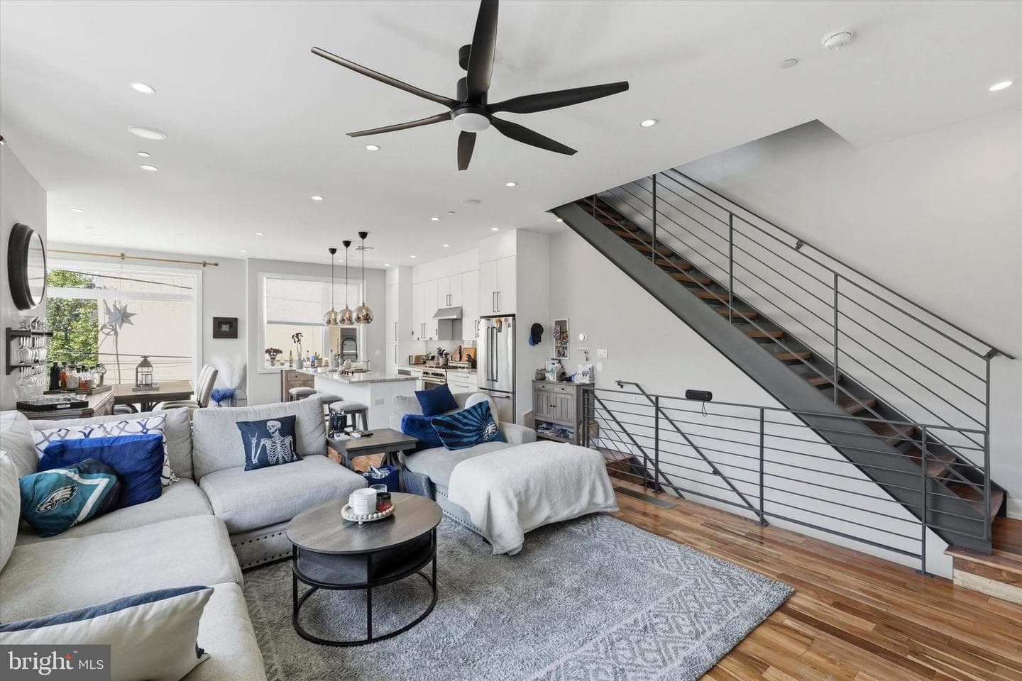 1101 N Galloway Street photo 6