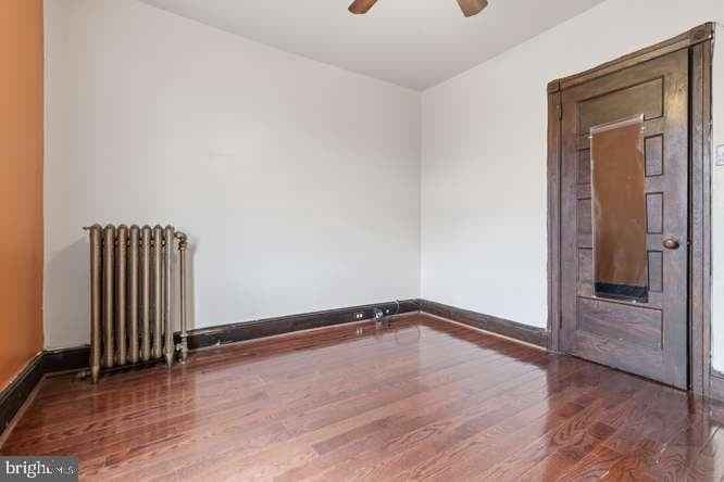 452 W Winona Street photo 19