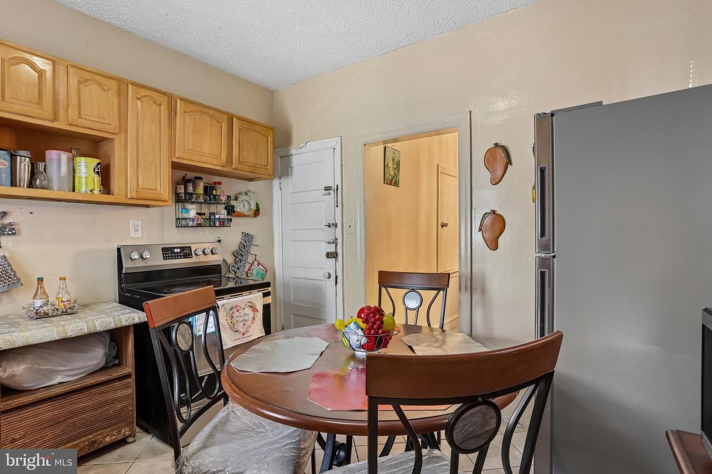 5112 N Fairhill Street photo 14