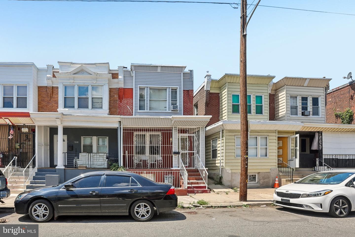 5112 N Fairhill Street photo 4