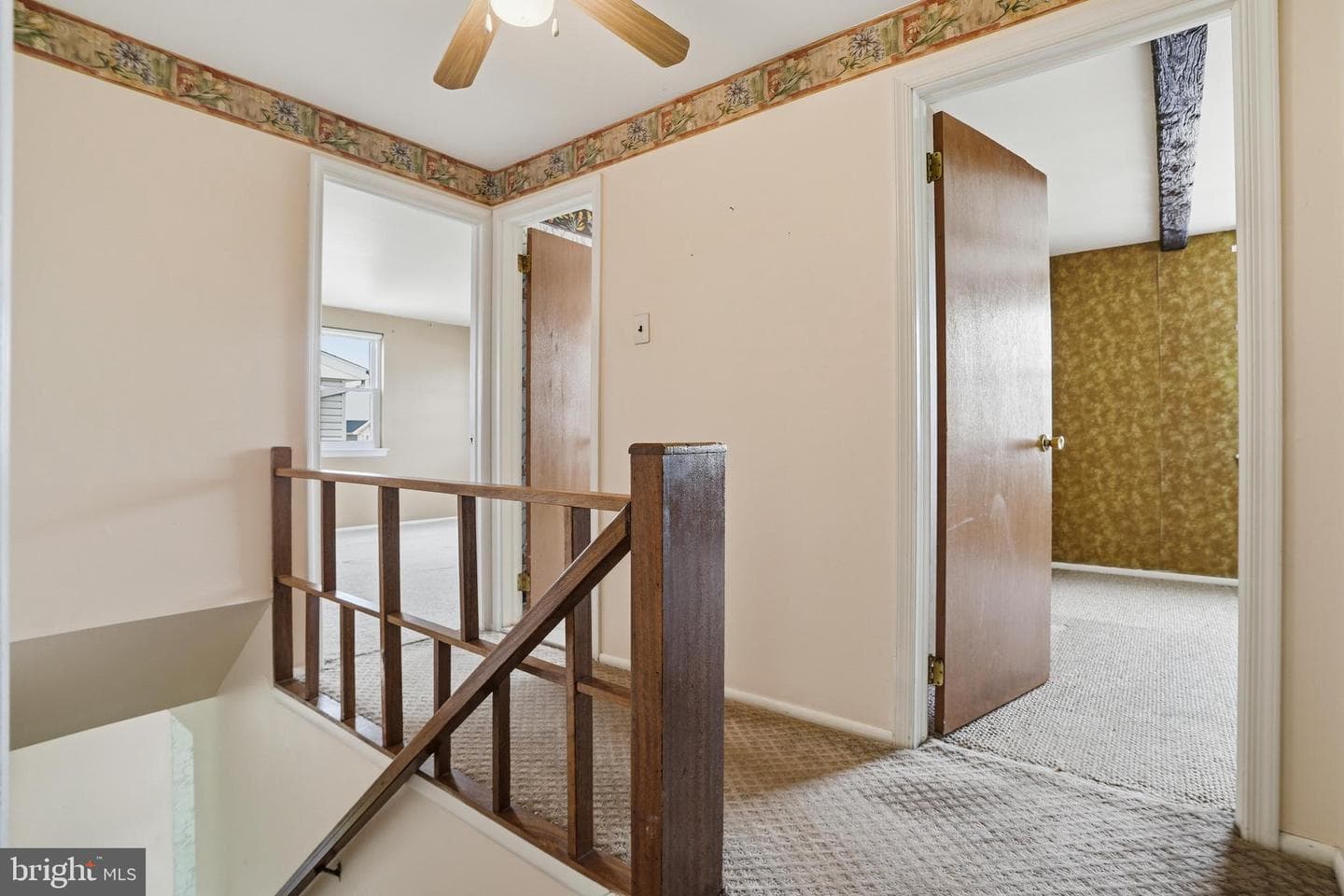 10113 Galahad Road photo 19