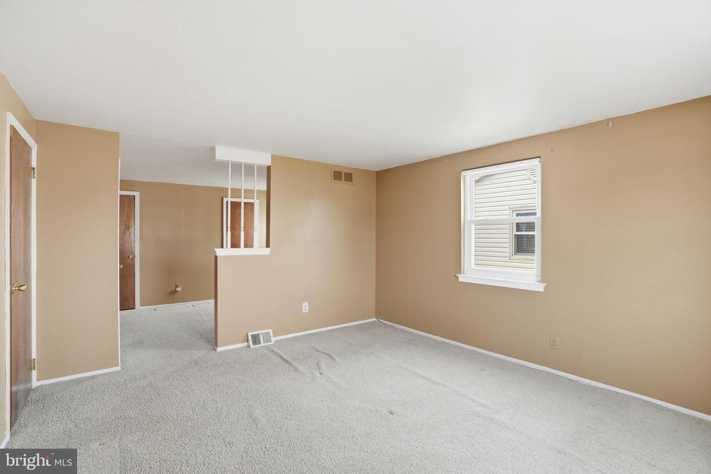 10113 Galahad Road photo 22