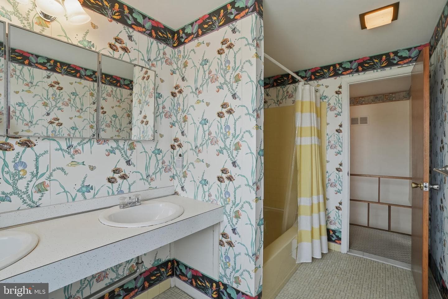 10113 Galahad Road photo 29