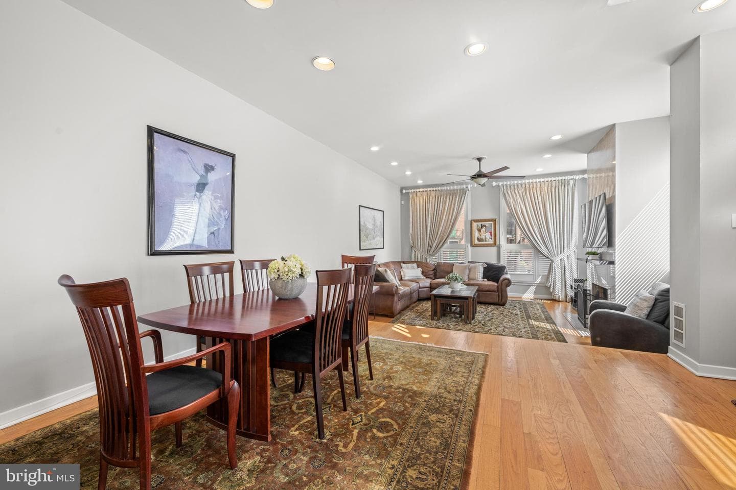303 Spruce Street photo 11