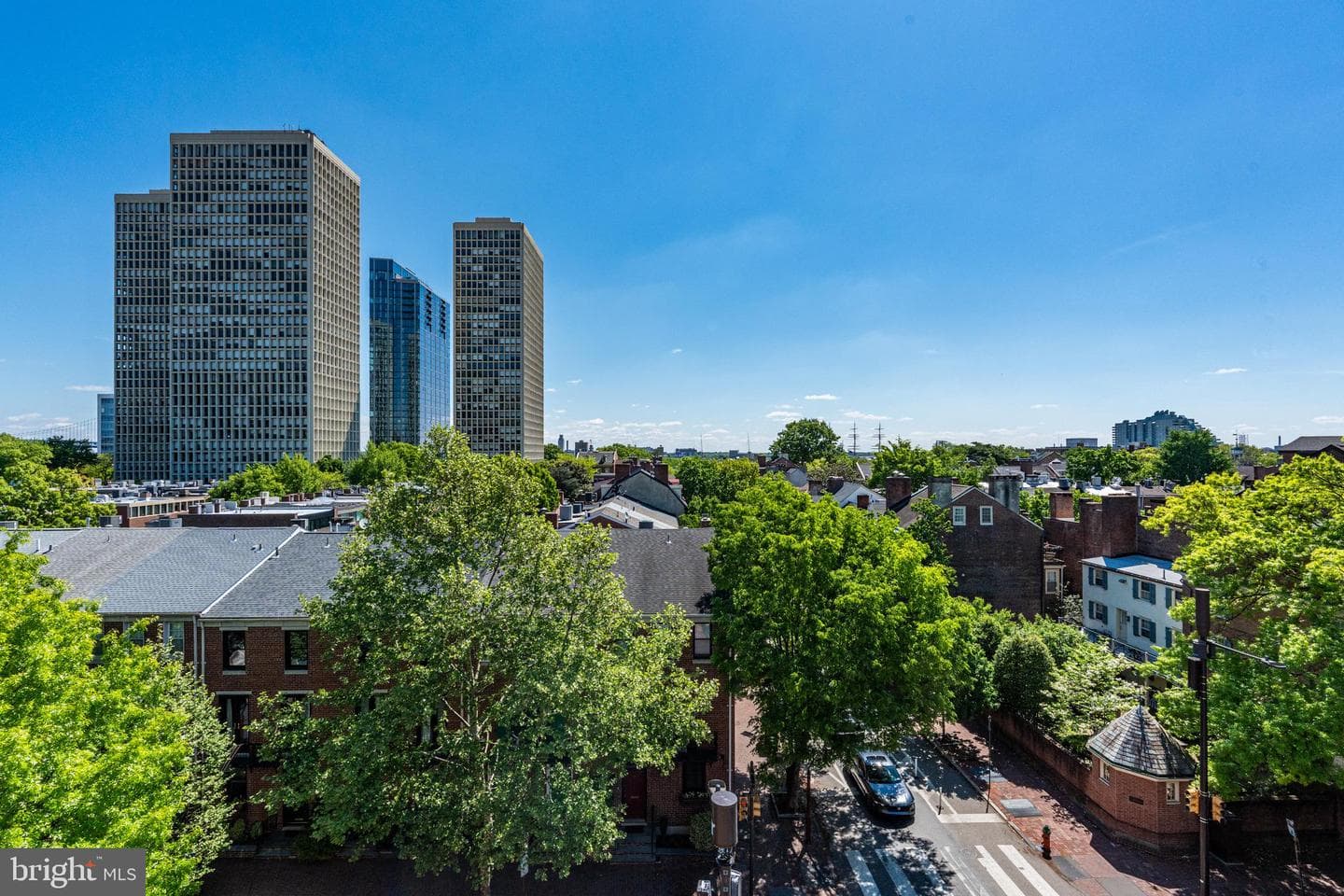 303 Spruce Street photo 29
