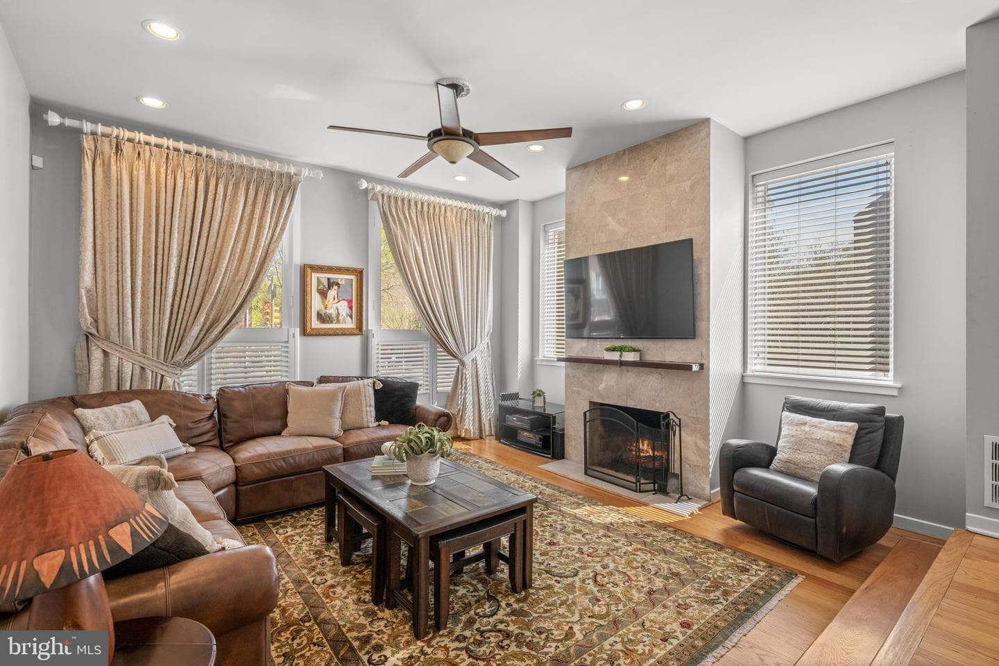 303 Spruce Street photo 4