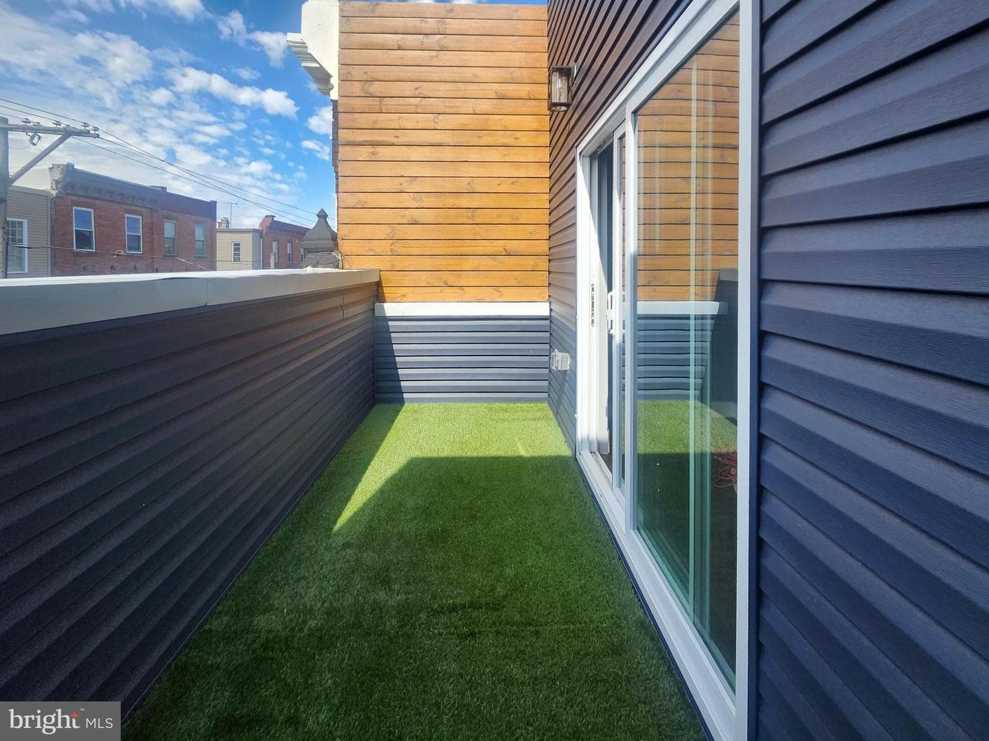 429 Tasker Street photo 22