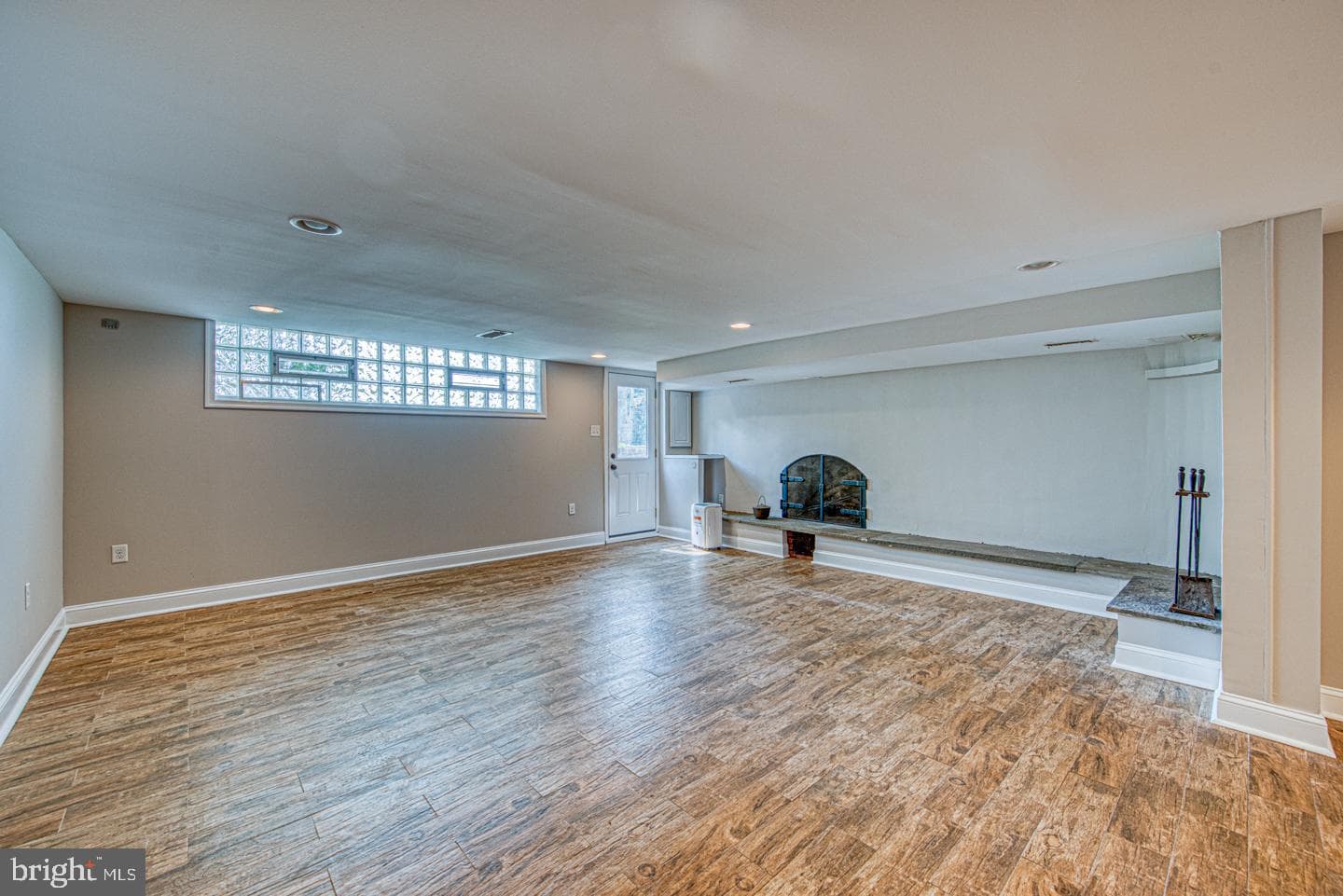 786 Hill Road photo 21