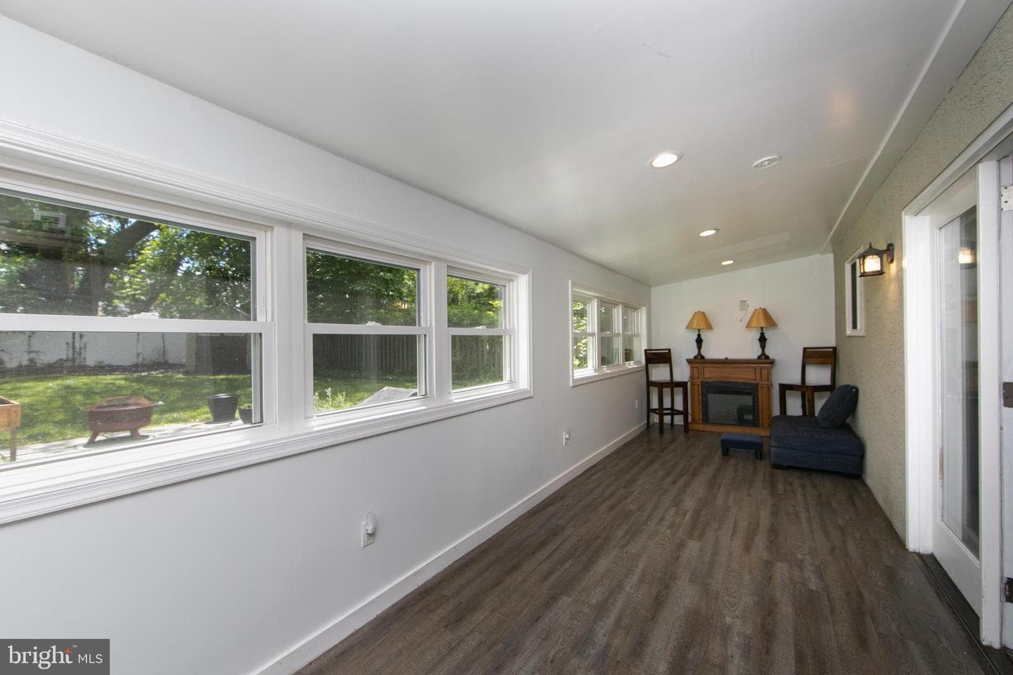 335 Cinnaminson Street photo 21
