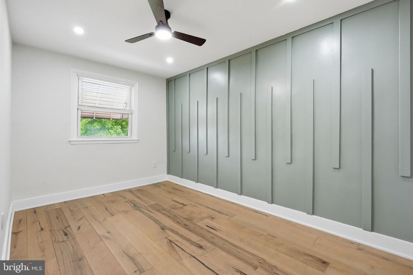 2822 Maxwell Street photo 36