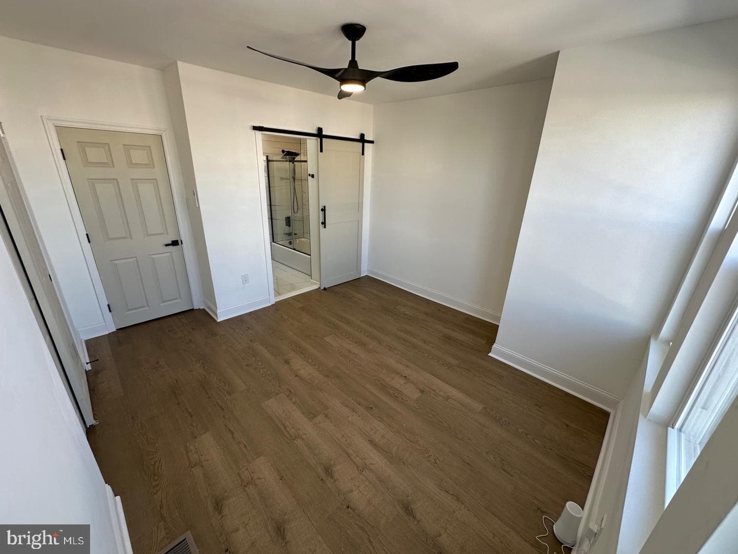 5632 Larchwood Avenue photo 25