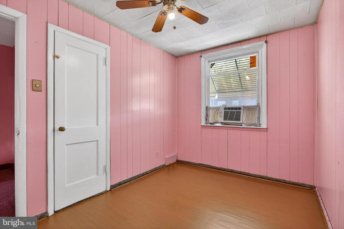 3906 L Street photo 12