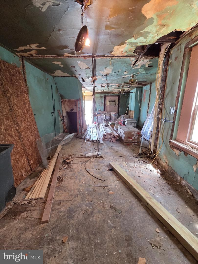 5026 Brown Street photo 5