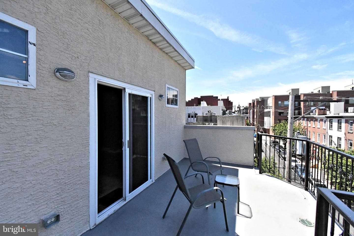 919 N American Street photo 43