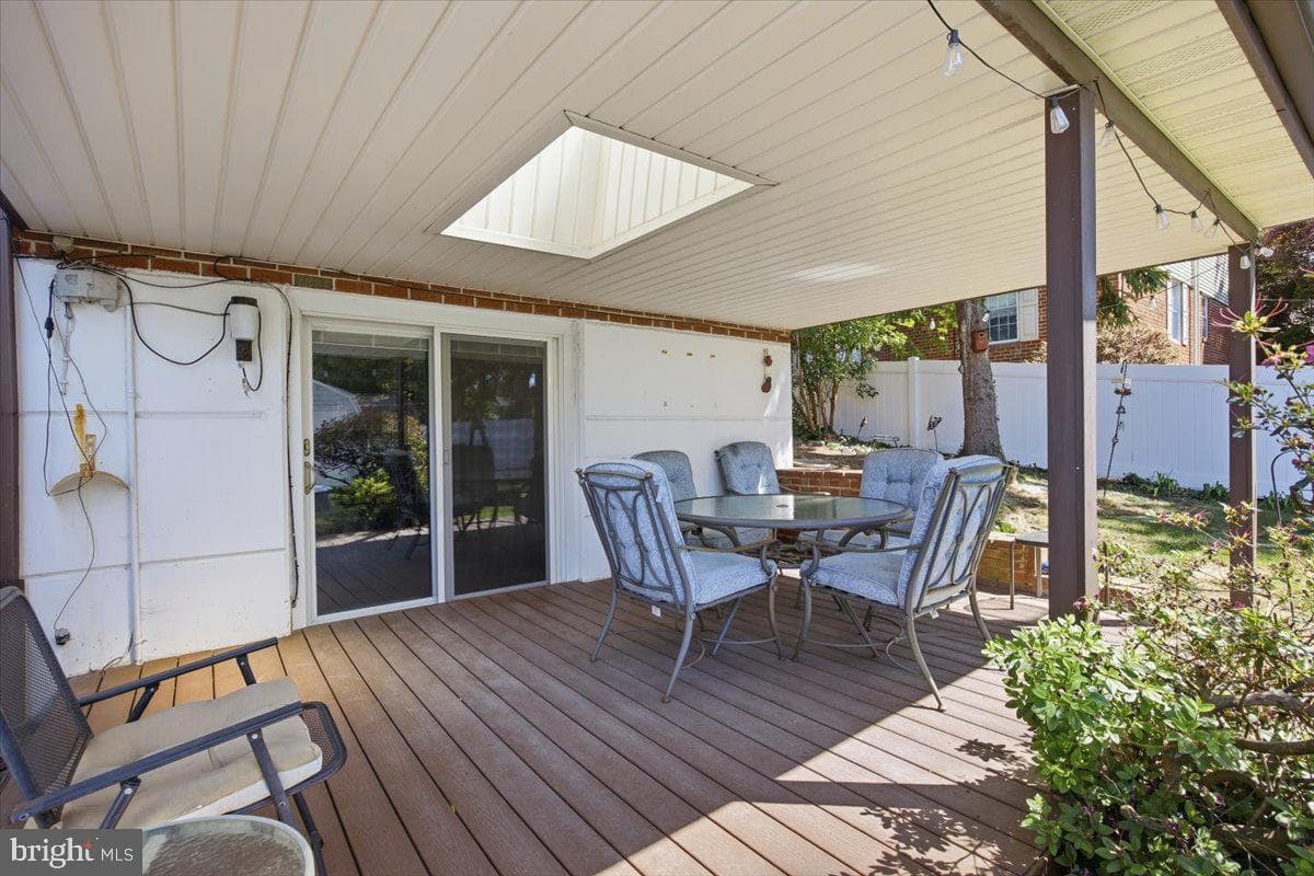 10882 Knights Road photo 29