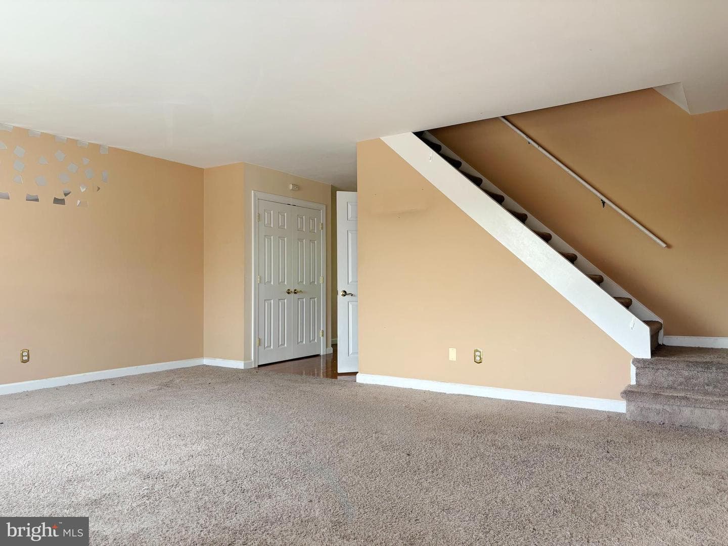 12518 Fedor Place photo 3