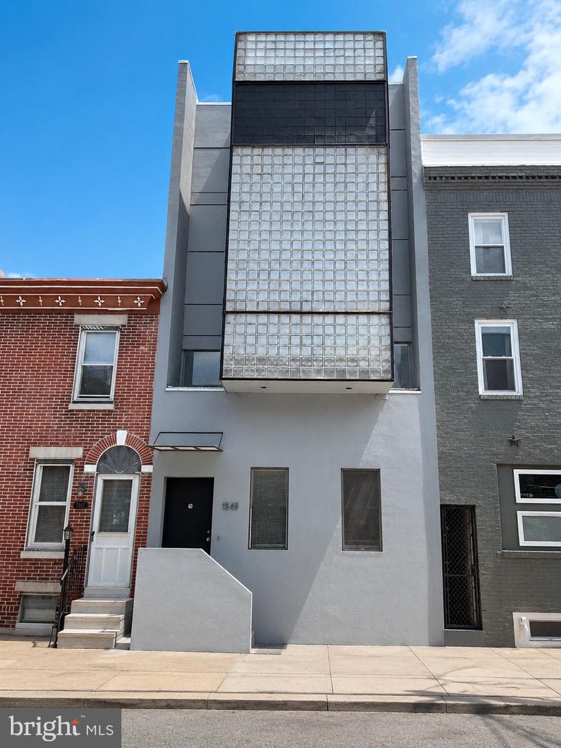 1345 E Berks Street photo 38