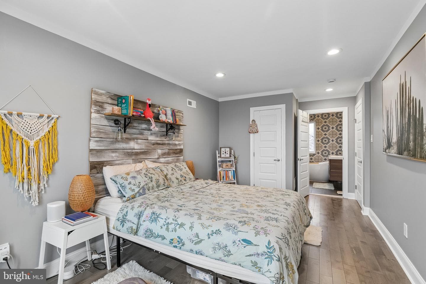 1027 Cross Street photo 25