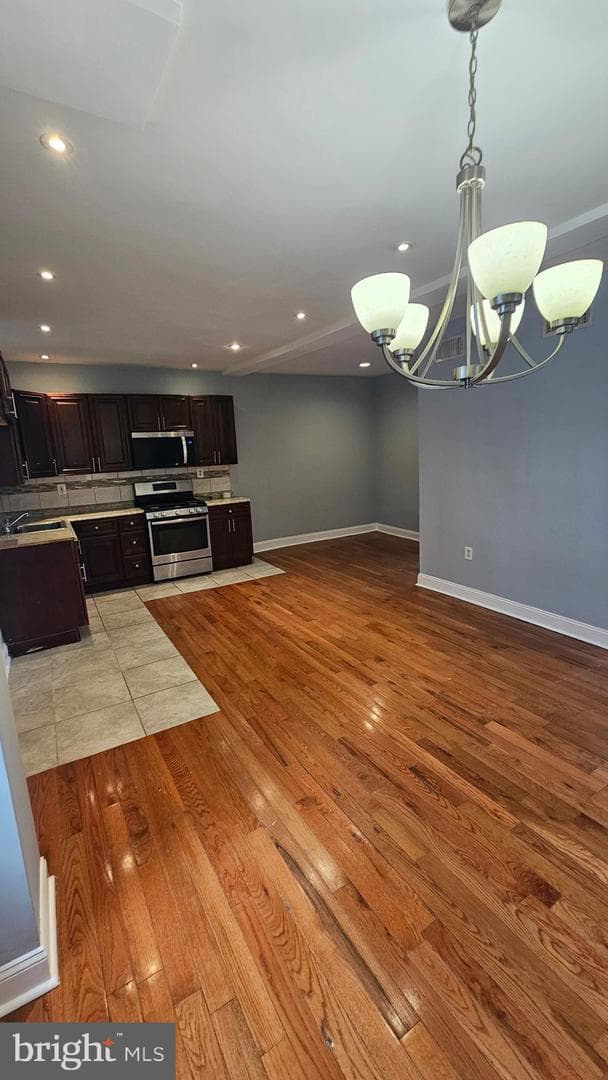 4124 Longshore Avenue photo 11