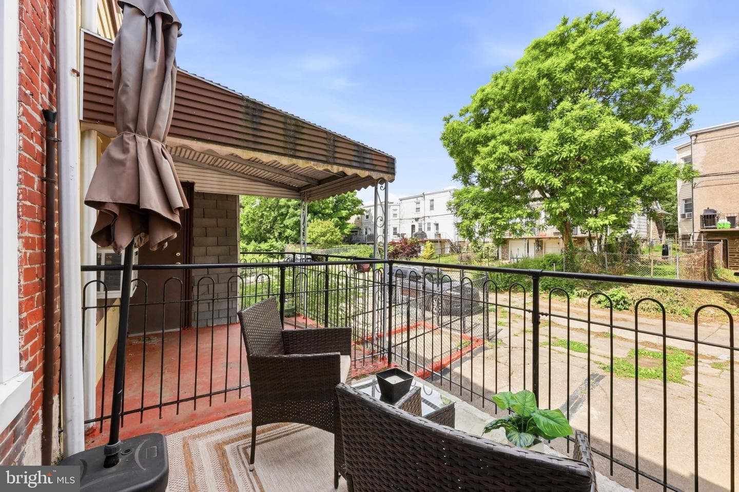 869 E Price Street photo 11