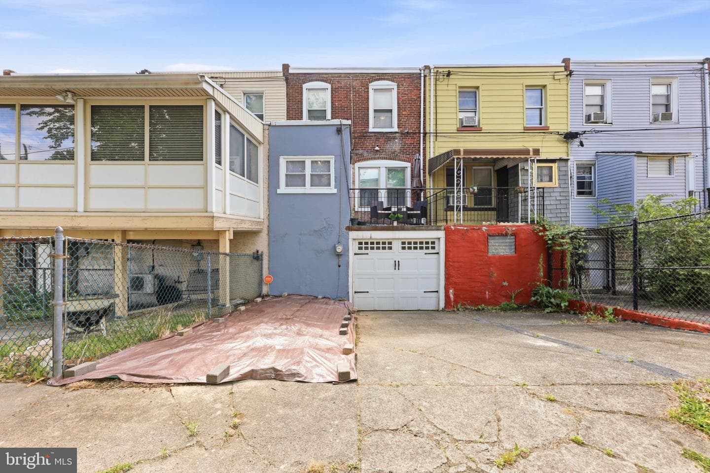869 E Price Street photo 25